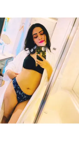 Call Girl Riya Mehra R K Puram Genuine Young