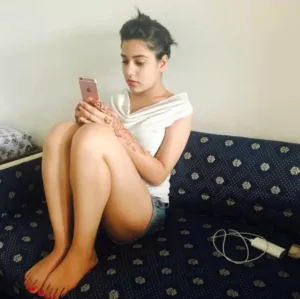 I Am Ronika Hot Sexy College Girls Mahipalpurnswf26