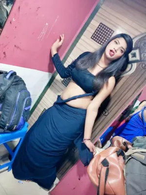 Myself Low Price Call Girl Varsha Chanakyapuri