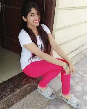 Aastha Chhapraula Call Girl Low Price